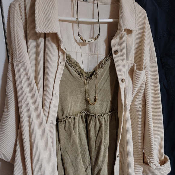 Cream Corduroy Button Down - Picture 5 of 7